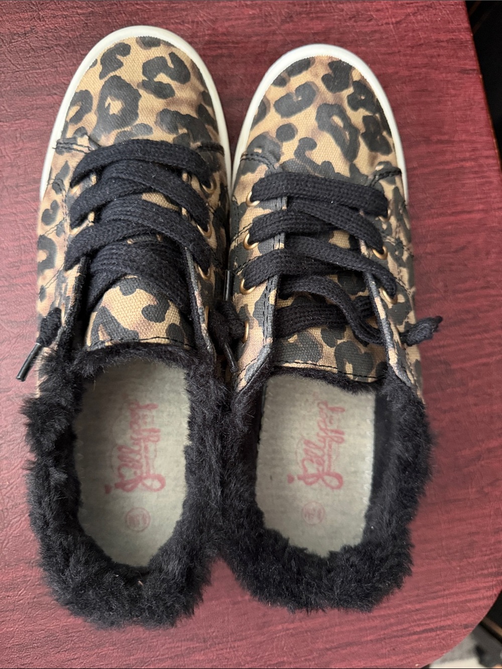 Jellypop Leopard Print Women's Casual Sneakers with Faux Fur Trim